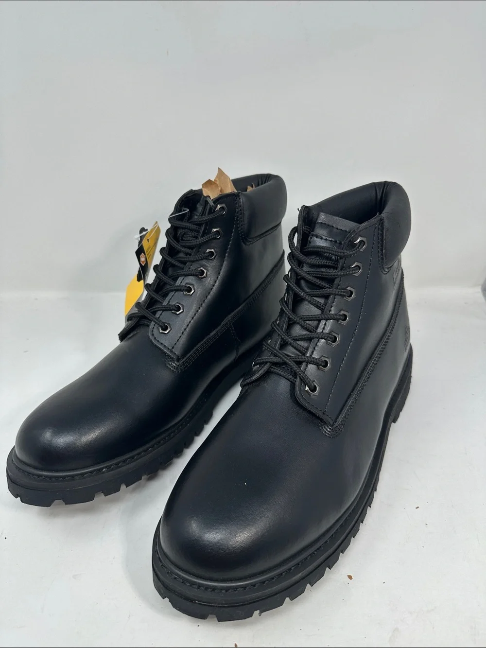 ArctiV8 Work boots Size 13